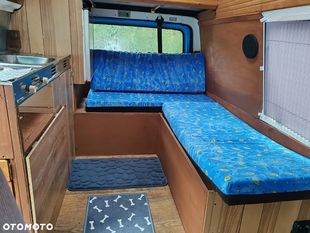 Ford Transit - 12