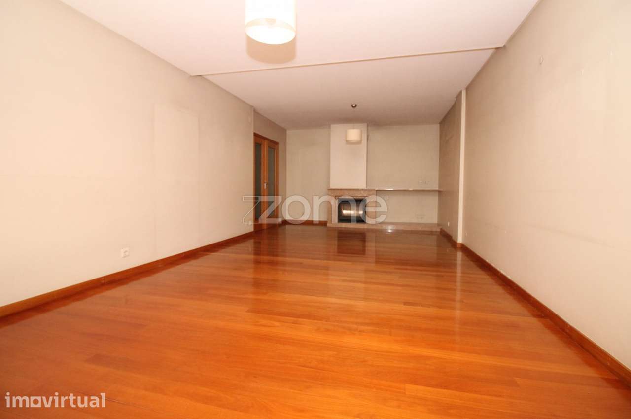 Arrendar T3 amplo com garagem para 4 carros, S. Vitor, Braga - Grande imagem: 5/24