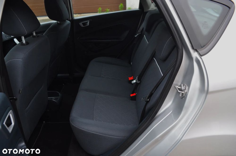 Ford Fiesta 1.25 Ambiente EU5 - 27