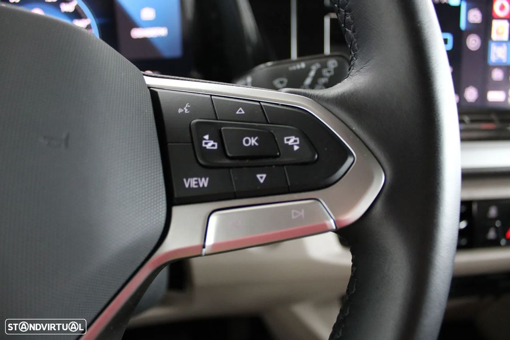VW Multivan 2.0 TDI Style DSG - 20