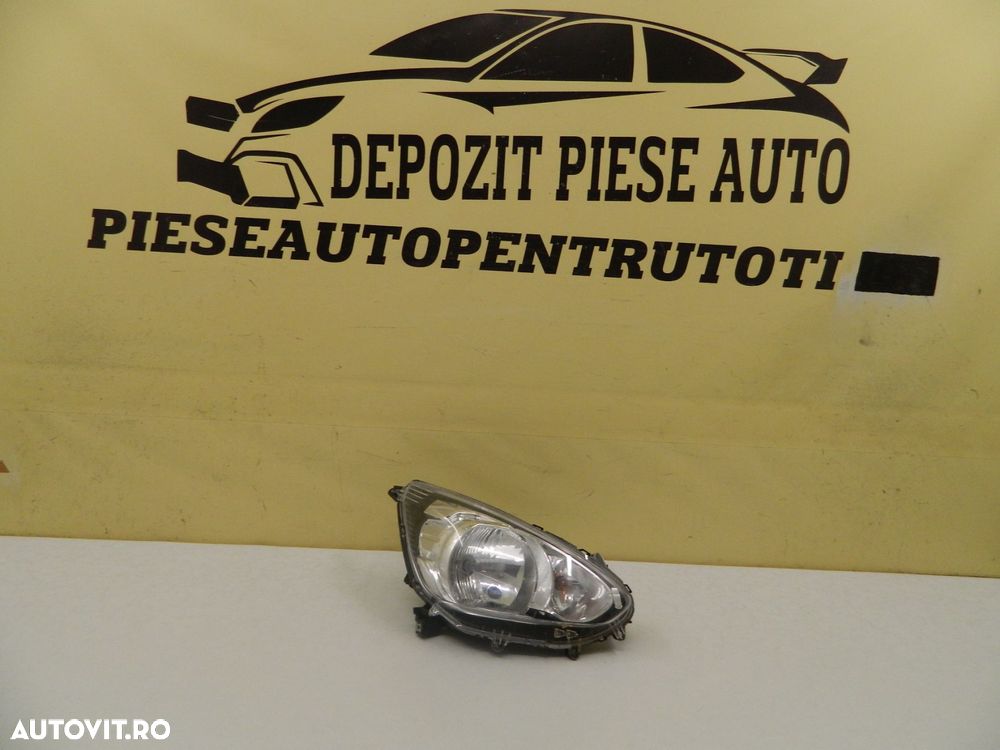 Far dreapta Mitsubishi Space Star Halogen, 2013, 2014, 2015, 2016. - 1