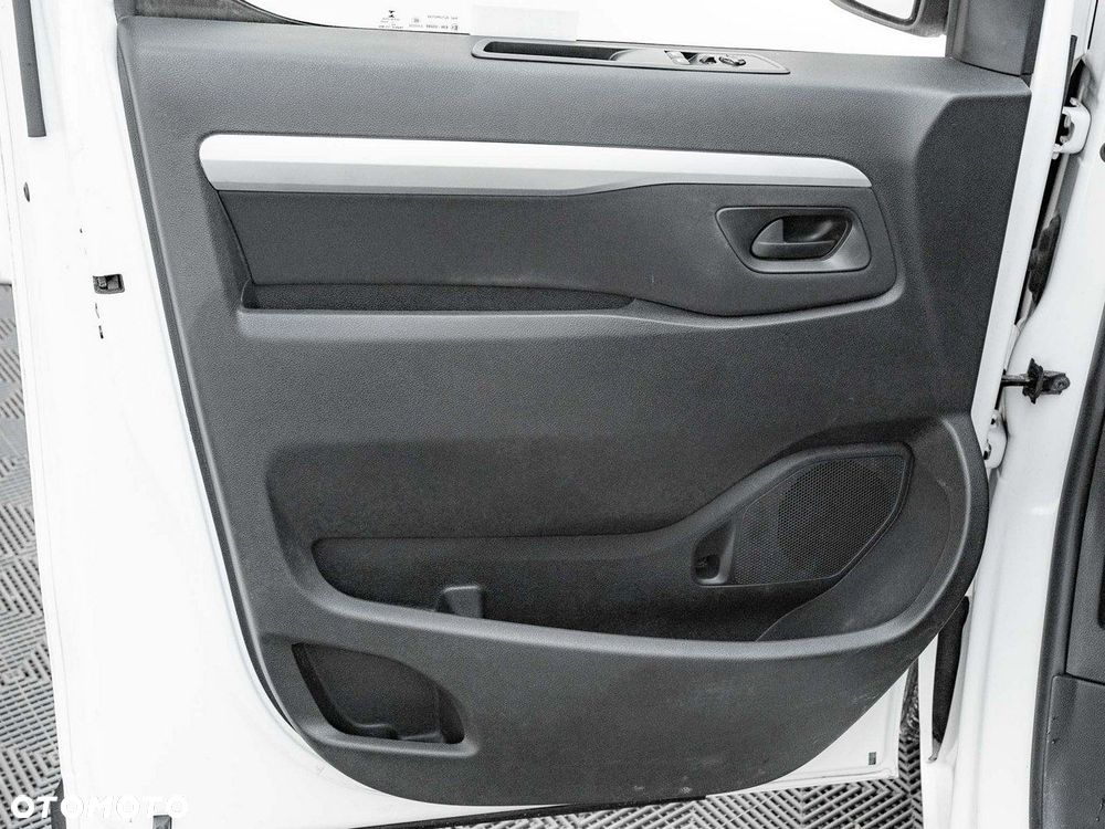 Toyota ProAce - 10
