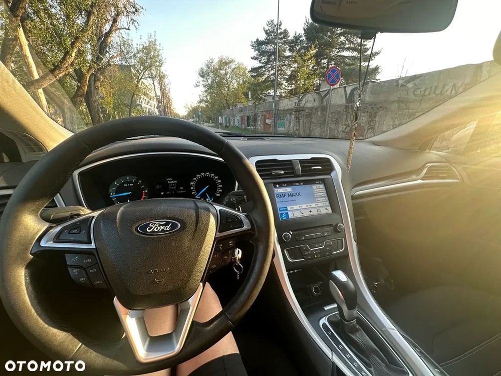 Ford Mondeo - 13