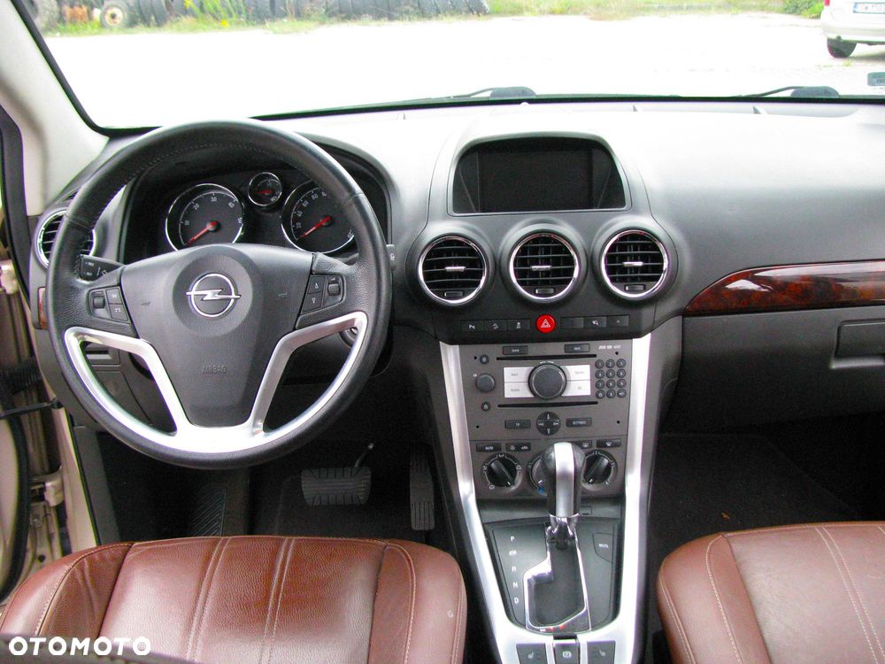 Opel Antara - 4