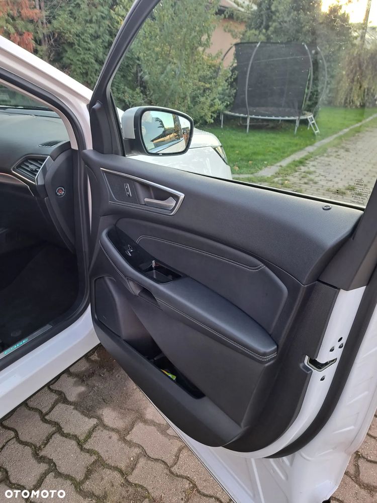 Ford Edge 2.0 TDCi Bi-Turbo 4x4 Titanium - 12