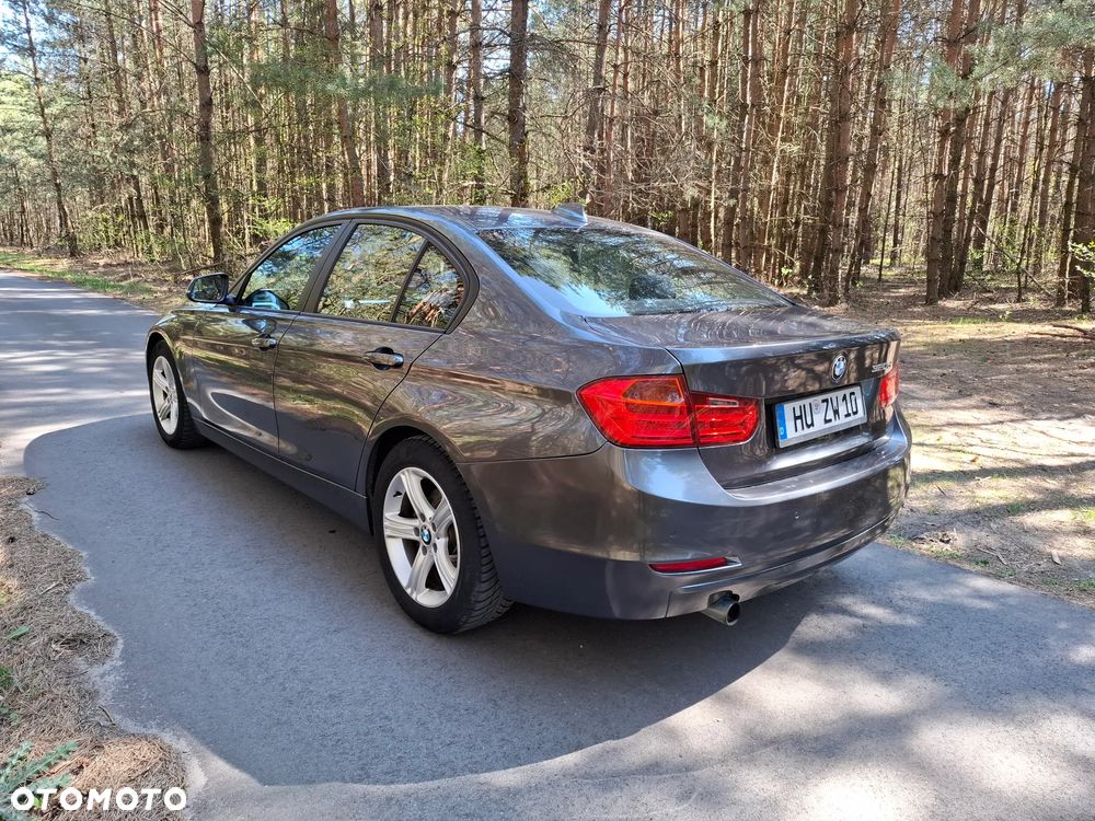 BMW Seria 3 320d - 2