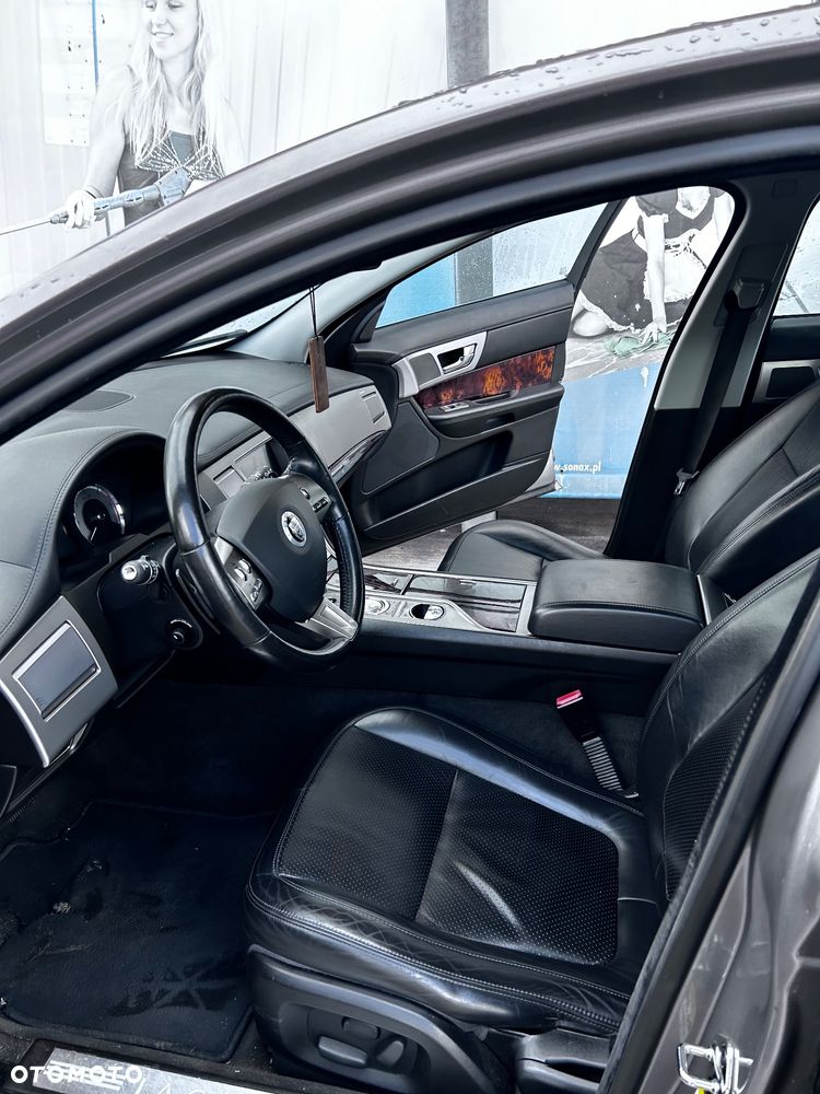 Jaguar XF 3.0 V6 S Premium Luxury - 7