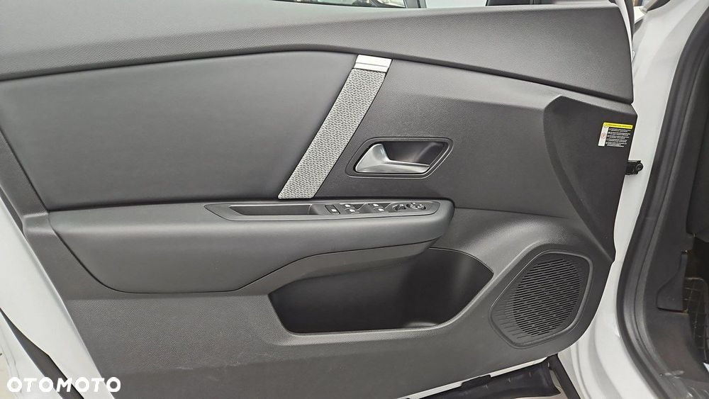 Citroën C4 1.2 PureTech Business Edition S&S EAT8 - 10