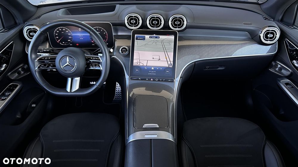 Mercedes-Benz GLC - 22