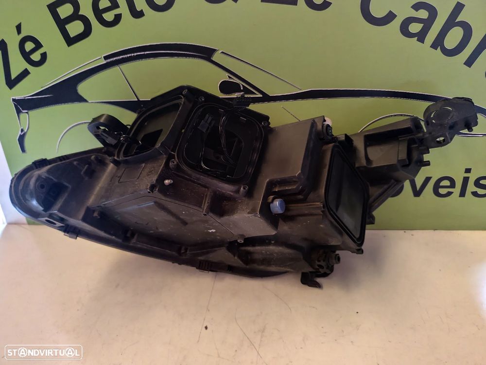 Peugeot 308 II - FAROL FULL LED DIREITO - FF830 - 8