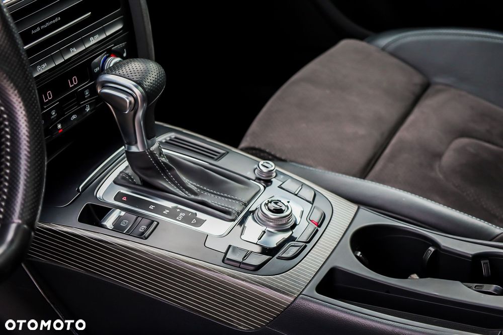 Audi A4 Avant 2.0 TDI Quattro Sport S tronic - 11