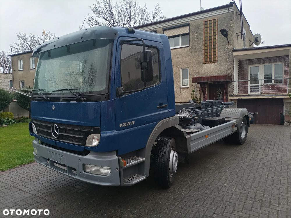 Mercedes-Benz 1223  hakowiec - 1