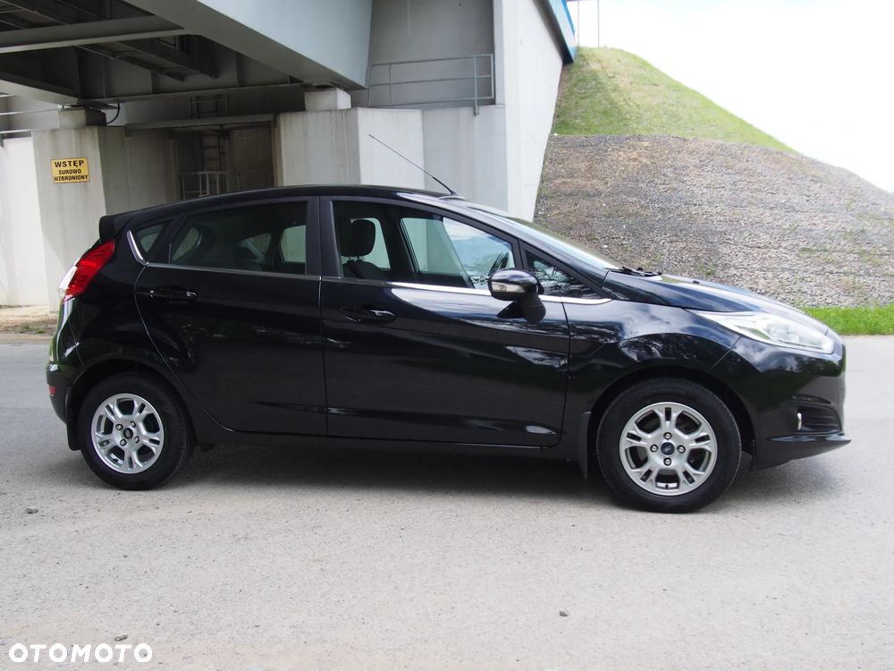Ford Fiesta 1.0 EcoBoost STart-Stop Titanium - 10