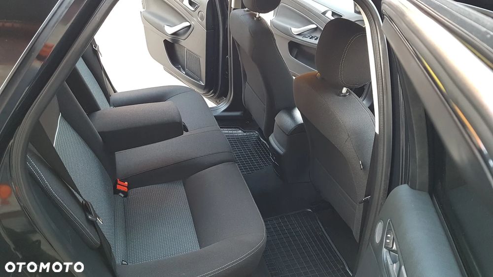 Ford Mondeo 2.0 TDCi Titanium - 31