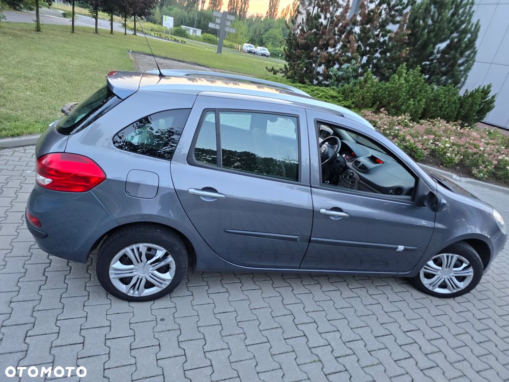 Renault Clio 1.2 16V All Inclusive - 7
