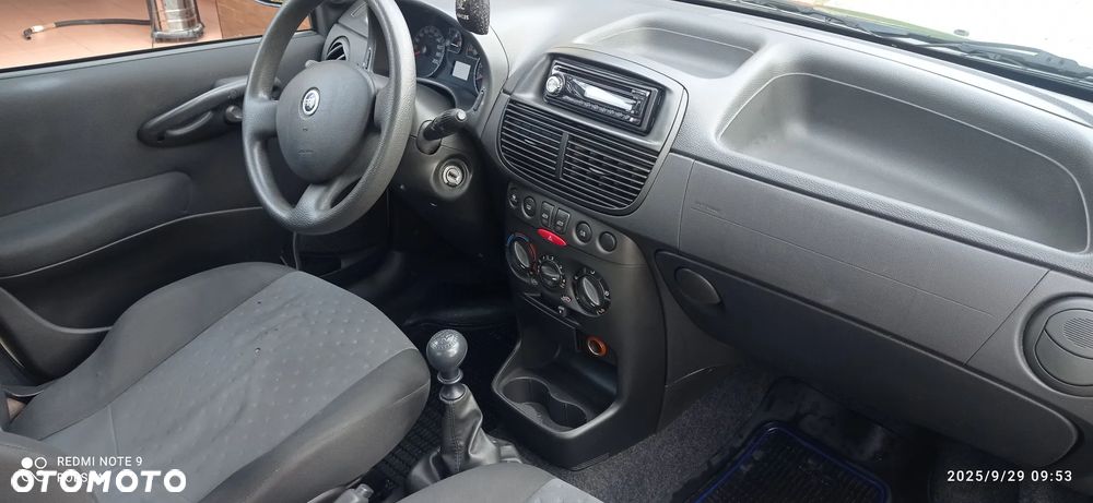 Fiat Punto - 9