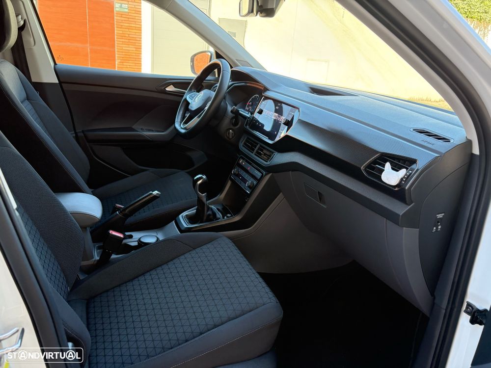 VW T-Cross 1.0 TSI Life - 28