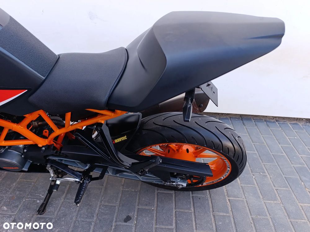 KTM RC 125 - 17