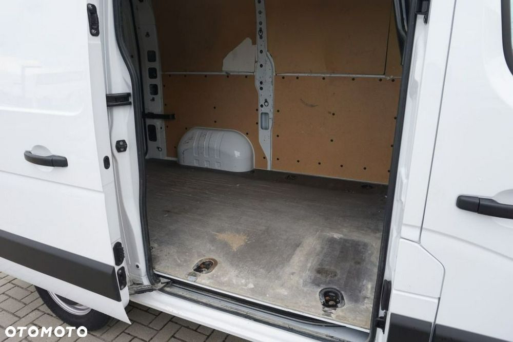 Renault Master - 30