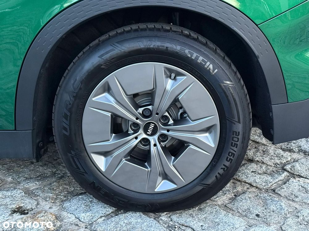 MINI Countryman SE ALL4 66.5kWh Linia Classic - 6