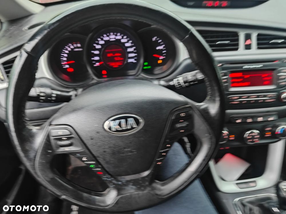 Kia Ceed 1.4 CVVT - 13