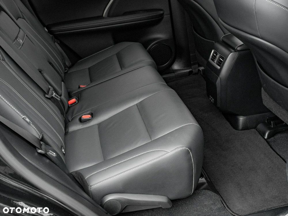 Lexus RX 450h L Prestige - 34