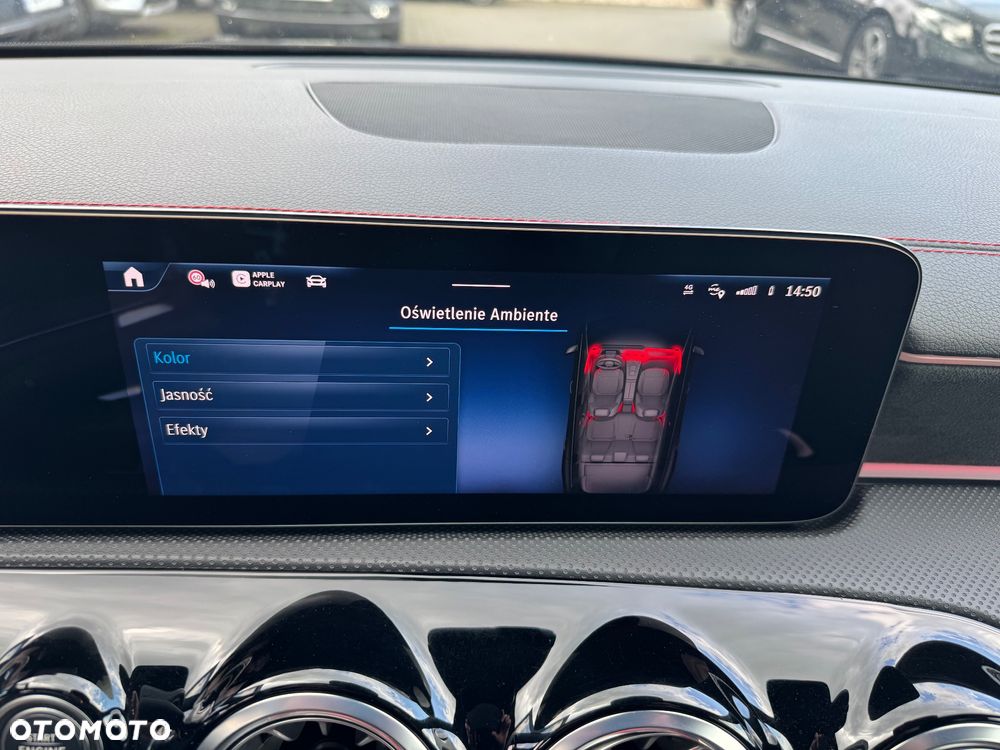 Mercedes-Benz CLA 200 d AMG Line 8G-DCT - 24