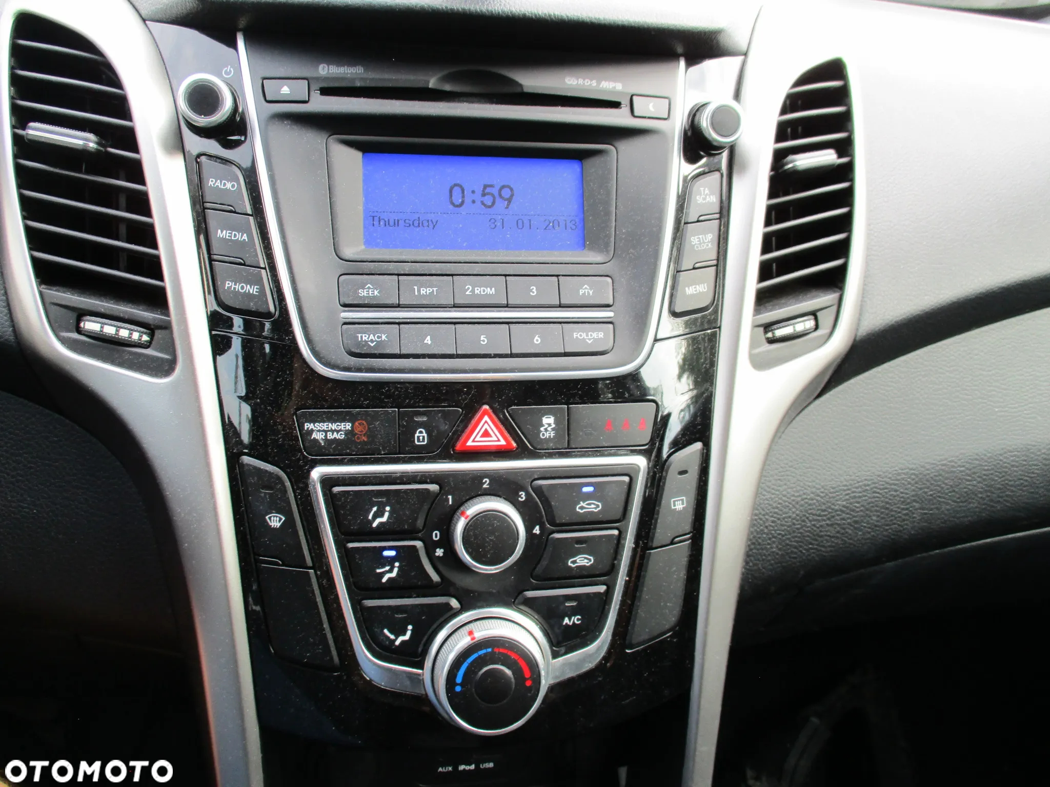 Hyundai i30 1.4 Comfort - 11