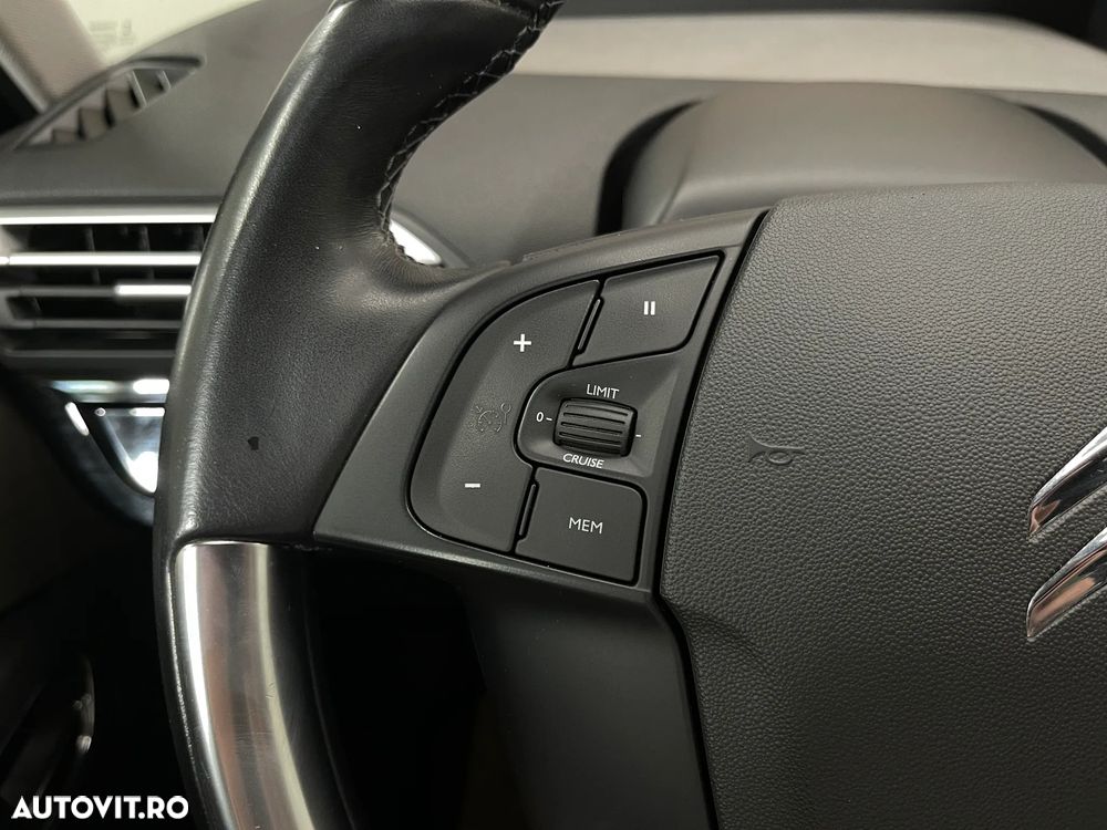 Citroën C4 Grand Space Tourer BlueHDi 130 Stop&Start FEEL - 26