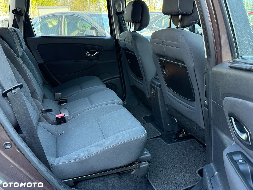 Renault Scenic - 15
