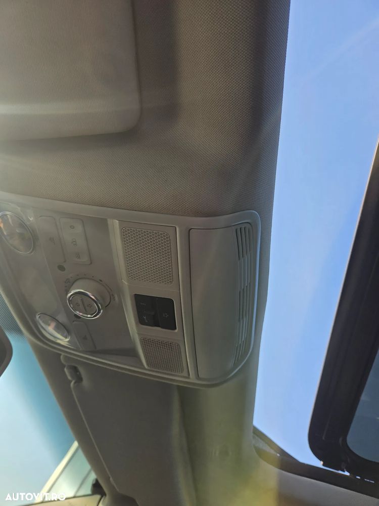 Volkswagen Golf 1.6 TDI DPF BlueMotion Technology Highline - 6