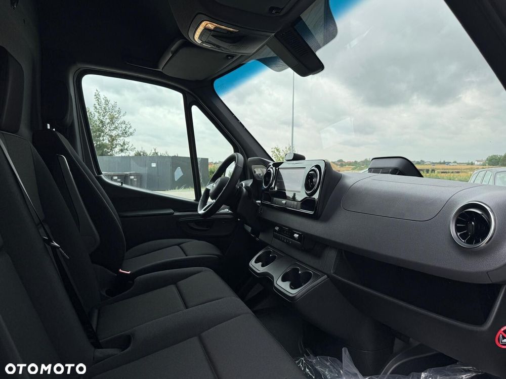 Mercedes-Benz Sprinter Furgon 317 cdi L3H2 - 16