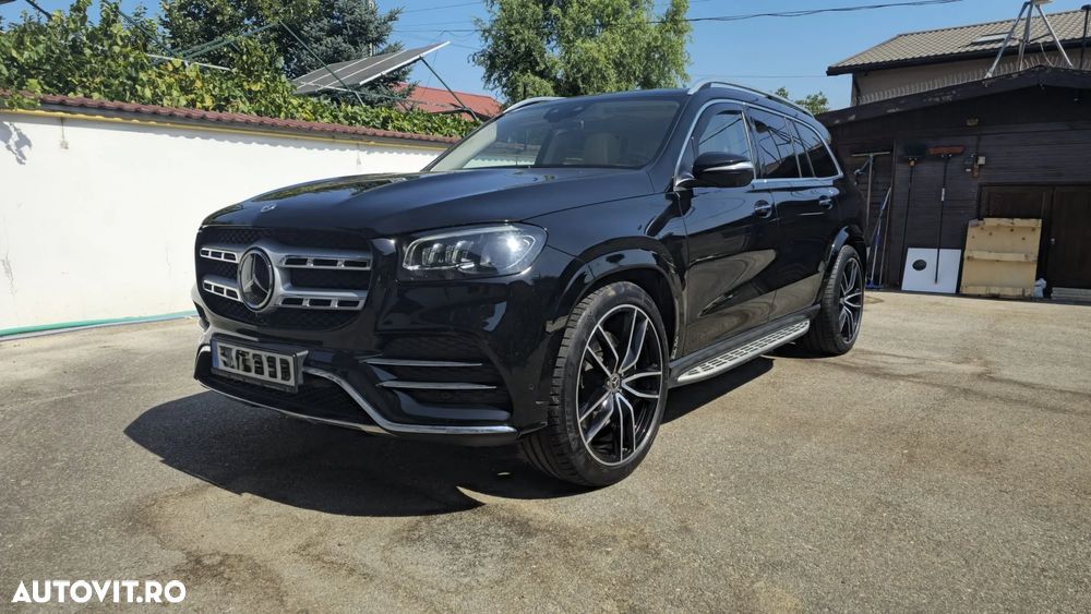 Mercedes-Benz GLS - 1
