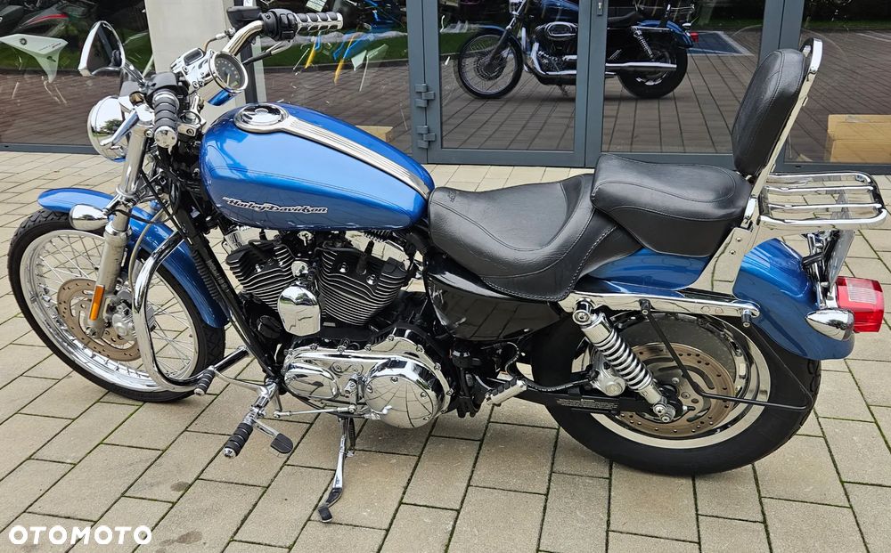 Harley-Davidson Sportster Custom 1200C - 17
