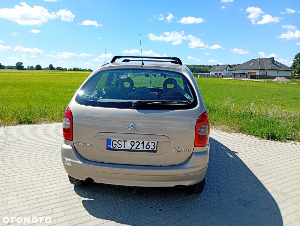 Citroën Xsara Picasso 1.8i Exclusive - 6