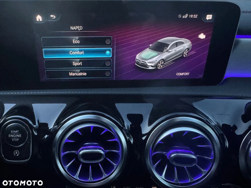 Mercedes-Benz CLA 200 AMG Line 7G-DCT - 7