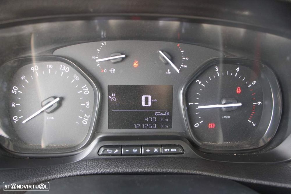Opel Vivaro 1.5 CDTi L2H1 Essentia - 9