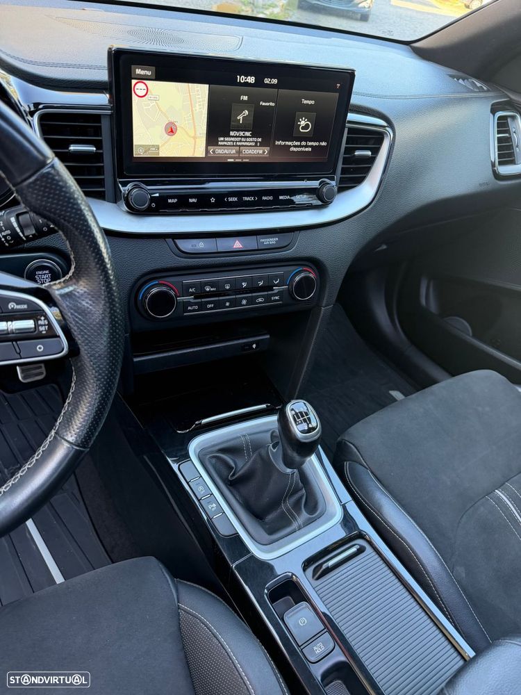 Kia ProCeed 1.6 CRDi GT Line - 20