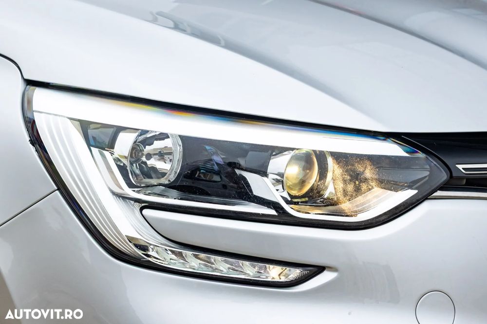 Renault Megane Blue dCi 116 Intens - 8