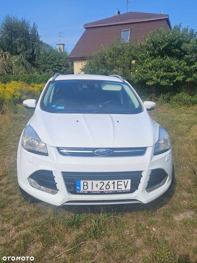 Ford Kuga - 1