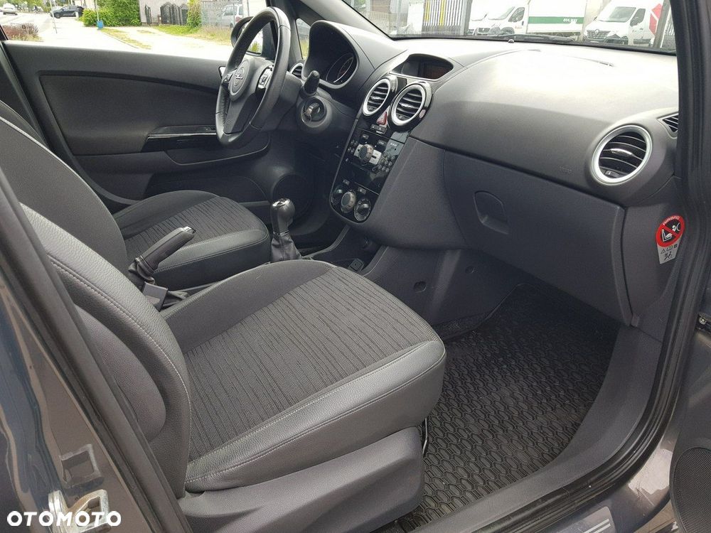 Opel Corsa - 16