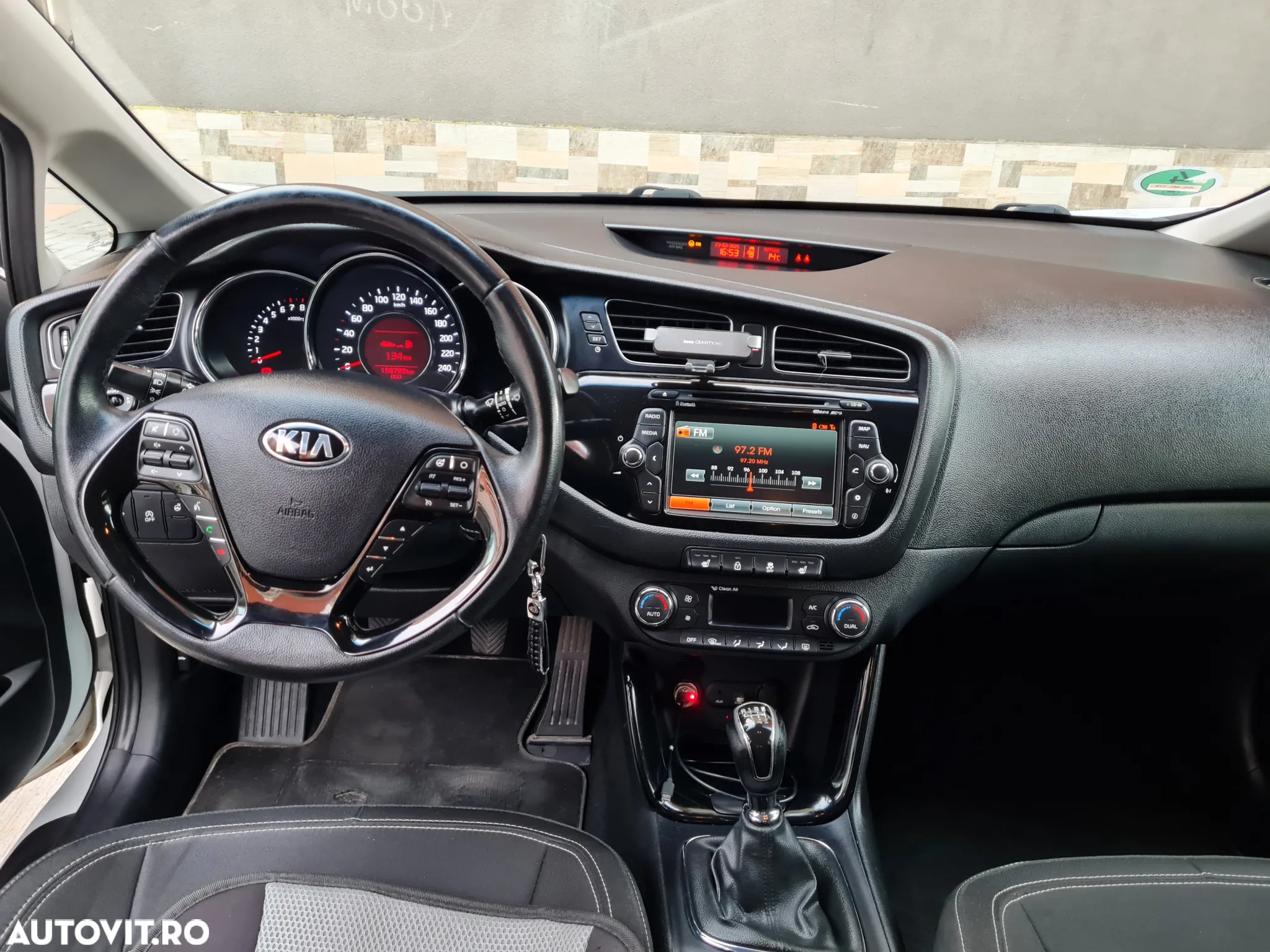 Kia Ceed - 9