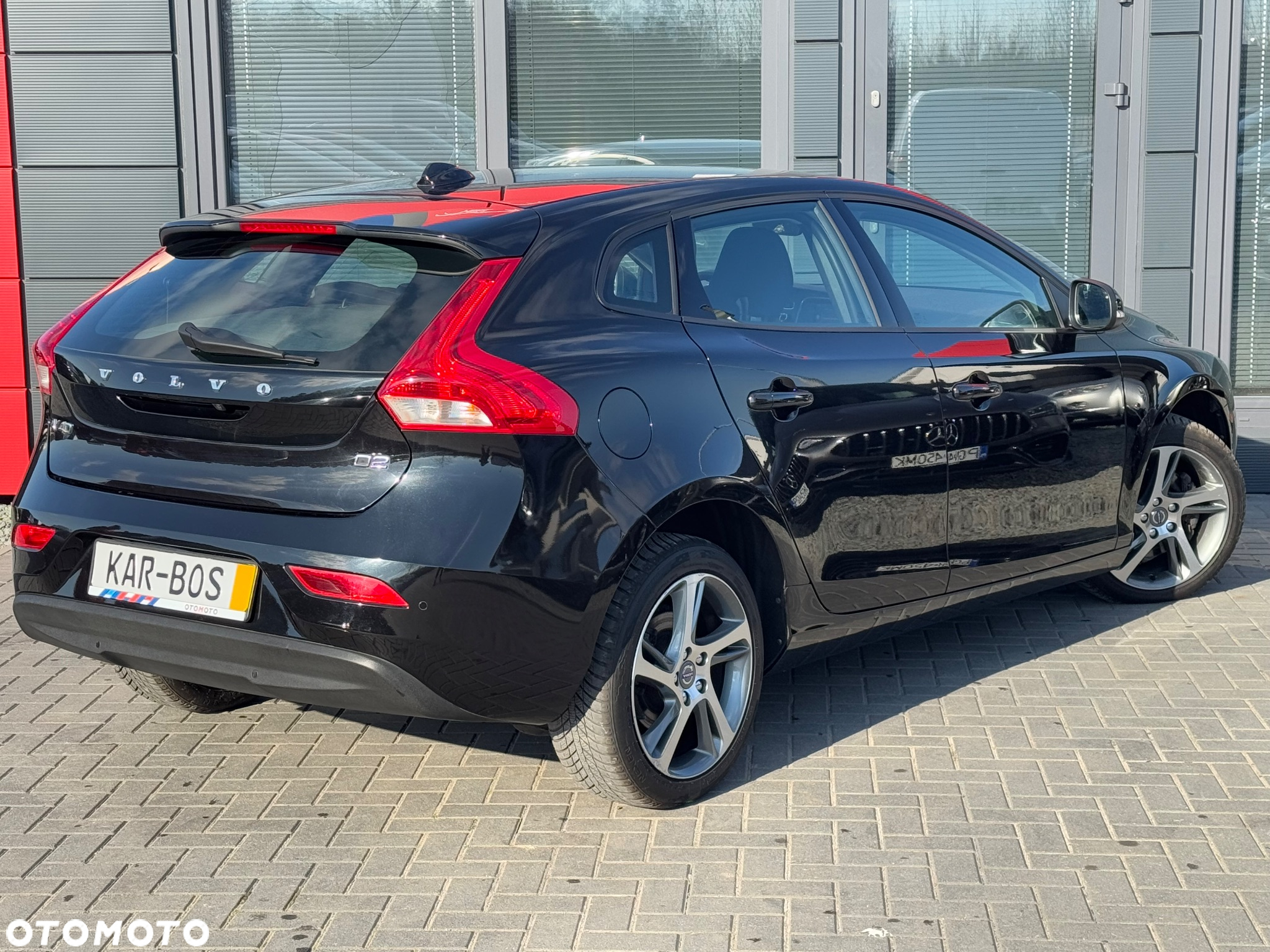 Volvo V40 D2 Drive-E Momentum - 6