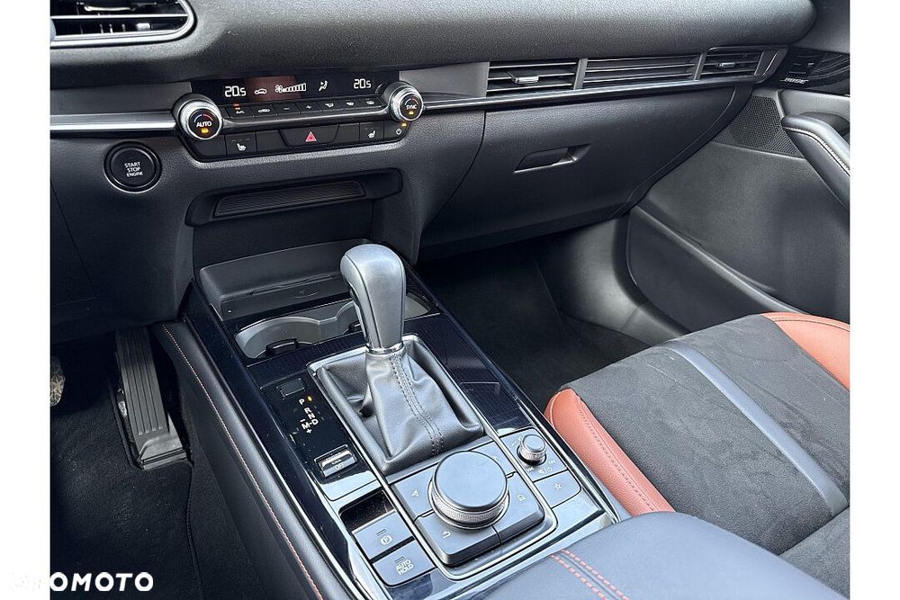 Mazda CX-30 2.0 mHEV Hikari 2WD - 12