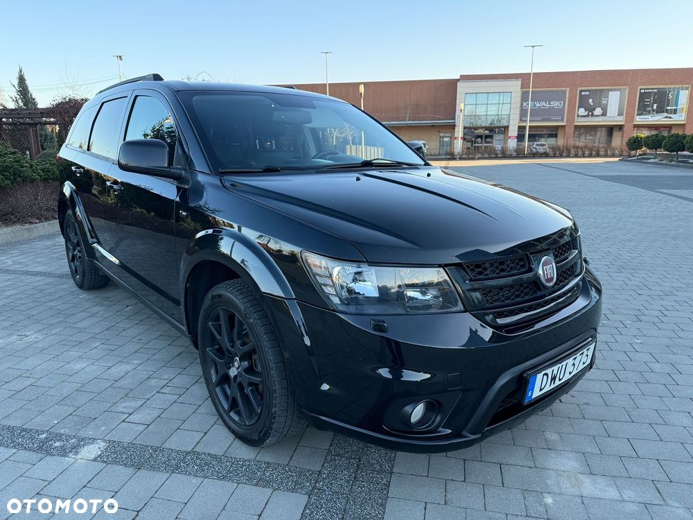 Fiat Freemont 2.0 Multijet Black Code AWD - 1