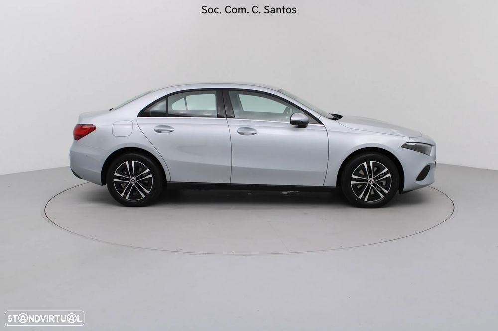 Mercedes-Benz A 250 Limousine e - 5