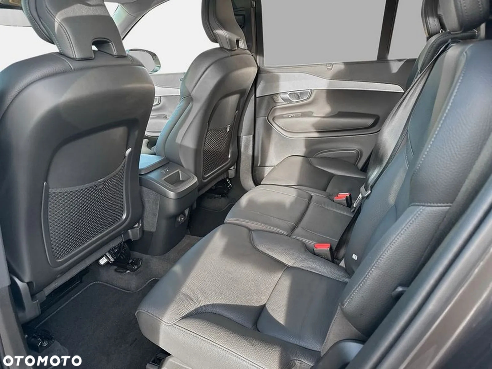 Volvo XC 90 B5 D AWD Plus Bright - 14