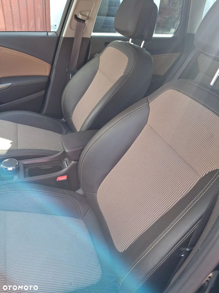 Opel Astra - 9