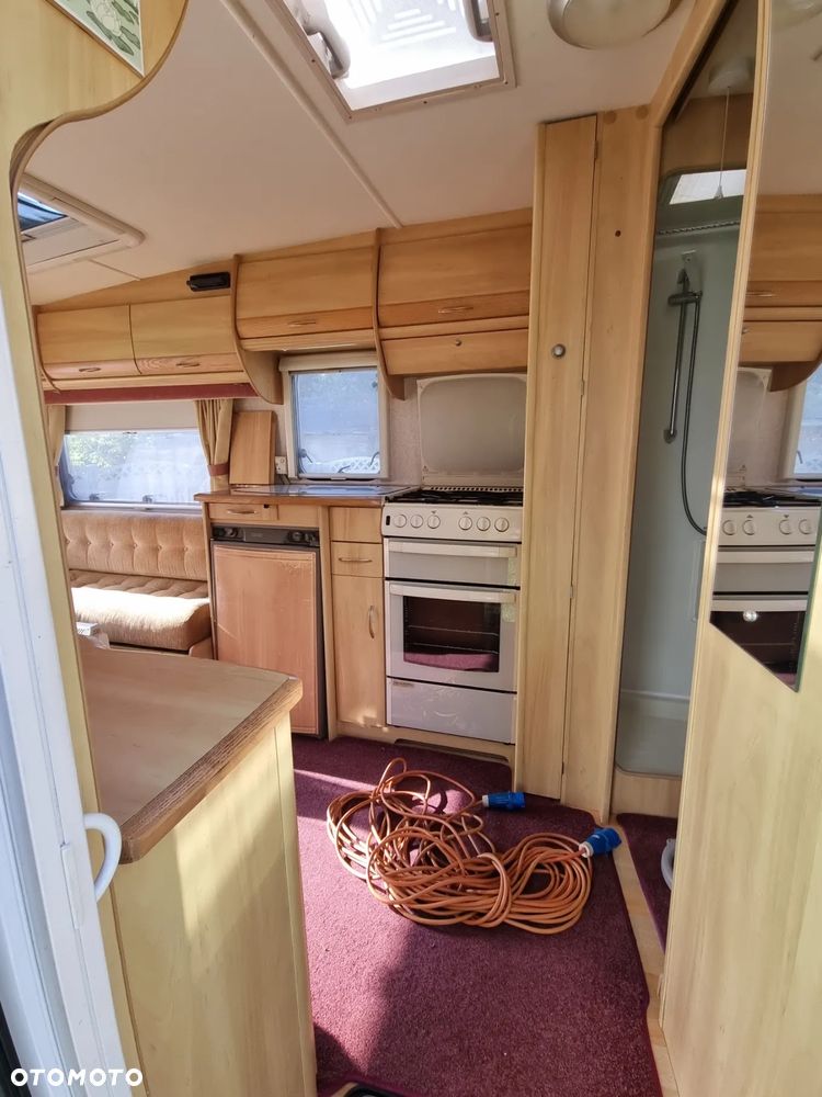 SWIFT Sterling Eccles 2000 - 34