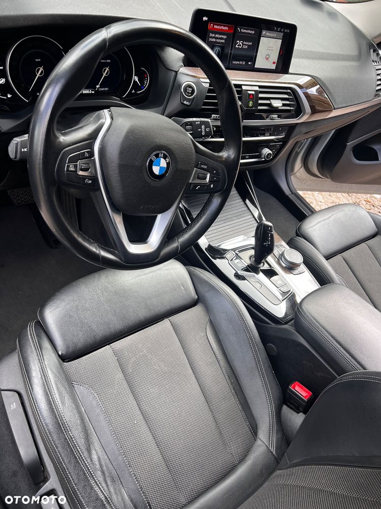 BMW X3 xDrive20d - 13